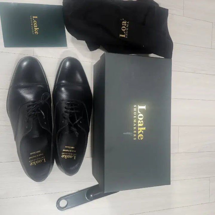 [SOLD OUT] 로크 알드위치 구두(새상품급) 사이즈 285 판매합니다.