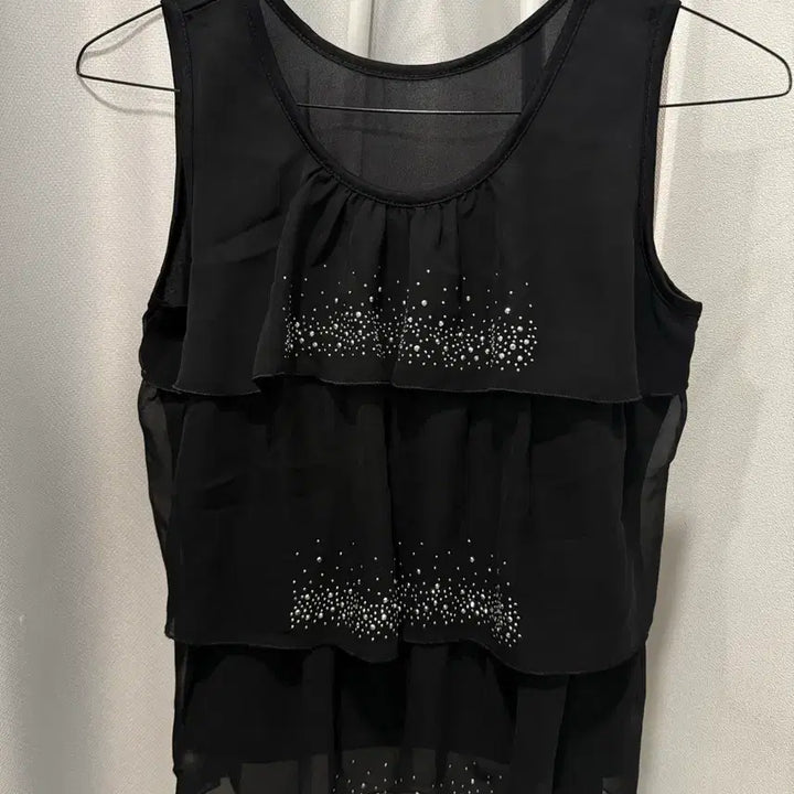 [BUNJANG] Vintage Black Cubic Chiffon Tank Top / 빈티지 블랙 큐빅 쉬폰 나시 모리걸히피y2k갸루