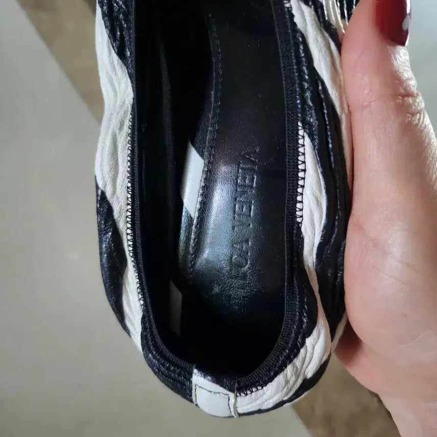 [BUNJANG] Bottega Veneta Puffer Shoes Heels 37 (US 6.5) / 보테가 베네타 펌퍼스 구두 235