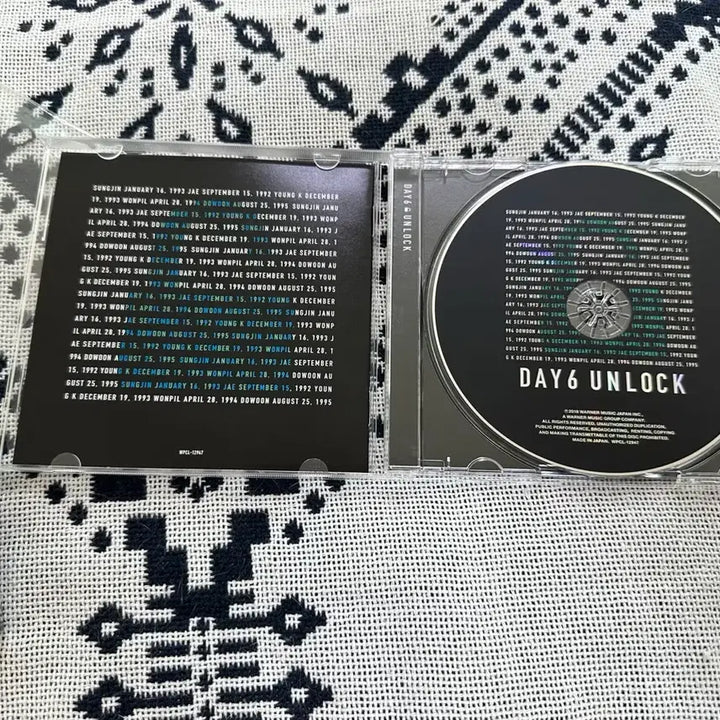 [BUNJANG] DAY6 Unlock Unsealed Japanese Album / 데이식스 언락 통상반 단순개봉 일본 앨범
