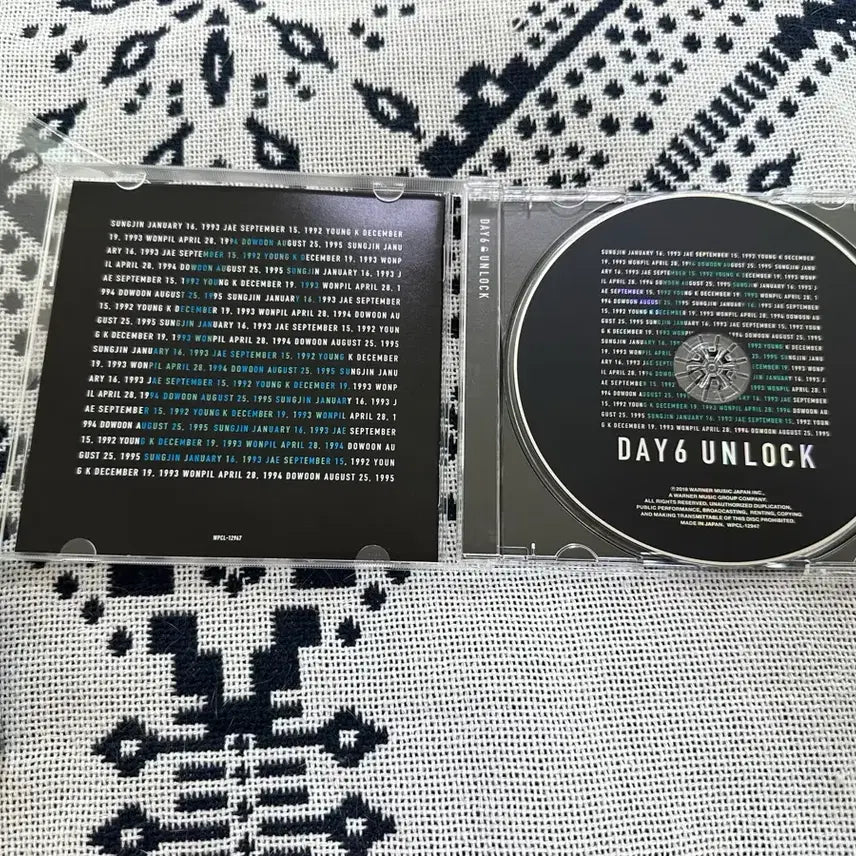 [BUNJANG] DAY6 Unlock Unsealed Japanese Album / 데이식스 언락 통상반 단순개봉 일본 앨범