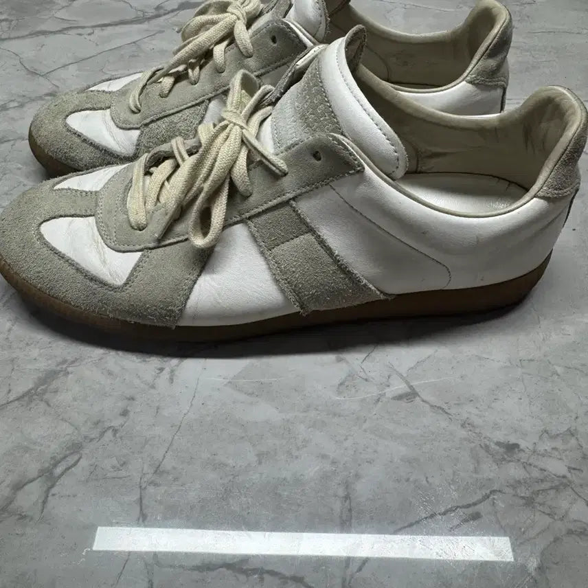 [SOLD OUT] 메종마르지엘라 독일군 스니커즈 42 1/2 270