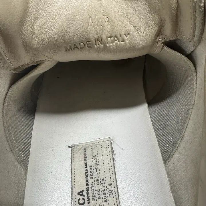 [SOLD OUT] 메종마르지엘라 독일군 스니커즈 42 1/2 270