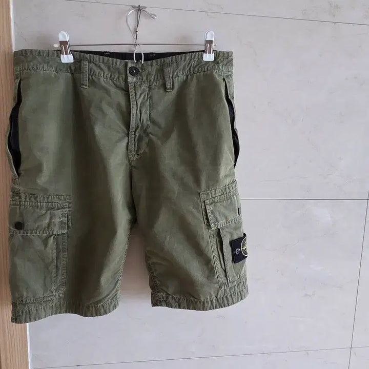 [SOLD OUT] 스톤아일랜드 카고 반바지