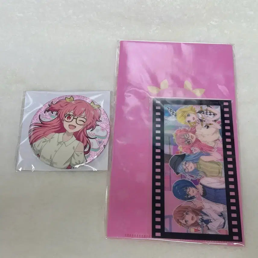 [BUNJANG] Project Sekai Airi Happycore Kuji Can Badge &amp; Ticket Holder / 프세카 아이리 해피코레 하피코레 쿠지 캔뱃지 티켓