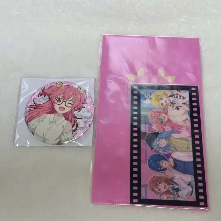 [BUNJANG] Project Sekai Airi Happycore Kuji Can Badge &amp; Ticket Holder / 프세카 아이리 해피코레 하피코레 쿠지 캔뱃지 티켓