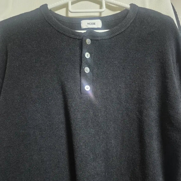 [BUNJANG] Noise Soft Henry Neck Knit Top / 노이즈 소프트헨리넼 니트*시착1회*