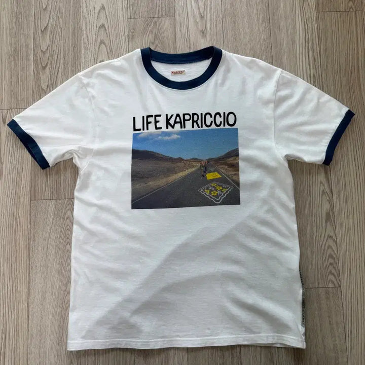 [SOLD OUT] [4] 캐피탈 20 텐지쿠 링거 티셔츠 라이프 카프리치오 로드 사인