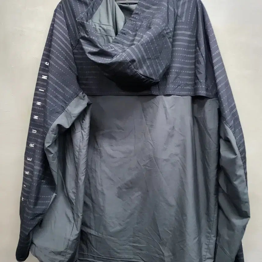 [BUNJANG] Nike Running Windbreaker Jacket / 나이키 런닝 바람막이 블랙 가슴60 기장66