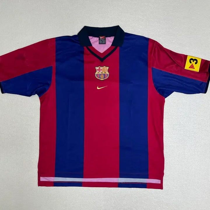 [BUNJANG] Nike Barcelona Home Jersey Puyol Size L / 00/01 나이키 바르셀로나 홈 유니폼 퓨욜 L사이즈