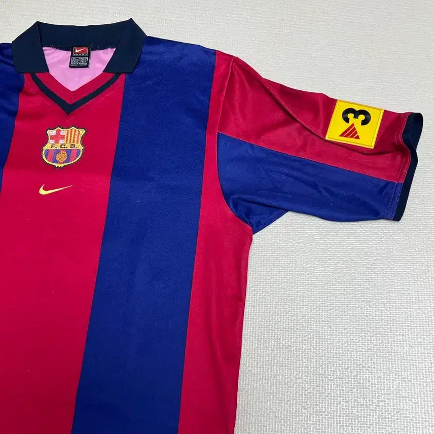 [BUNJANG] Nike Barcelona Home Jersey Puyol Size L / 00/01 나이키 바르셀로나 홈 유니폼 퓨욜 L사이즈