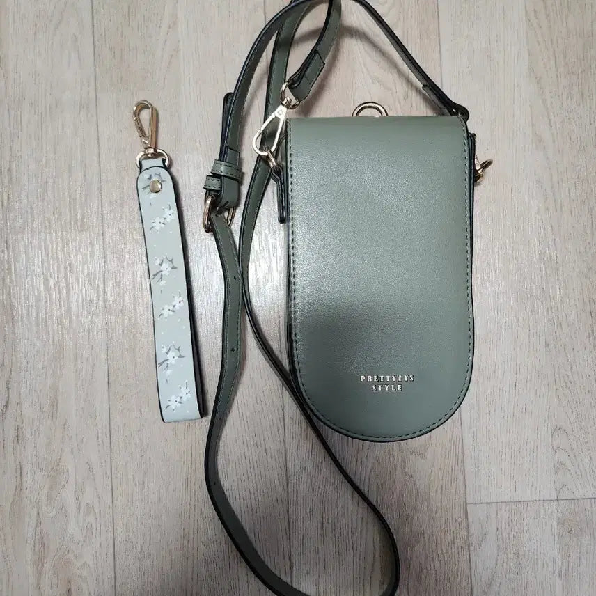 [BUNJANG] Mini Crossbody Bag with Detachable Strap / 휴대폰 가방, 크로스 백, 미니 크로스백