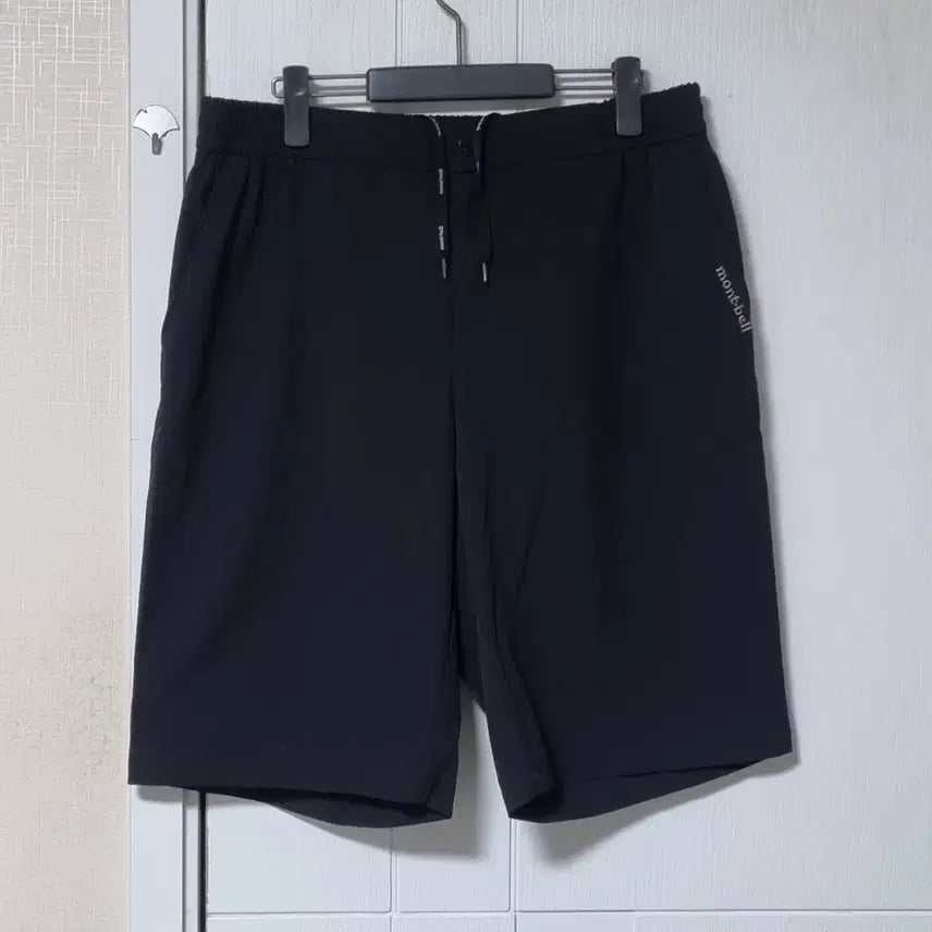 [SOLD OUT] 몽벨 반바지 블랙 32인치