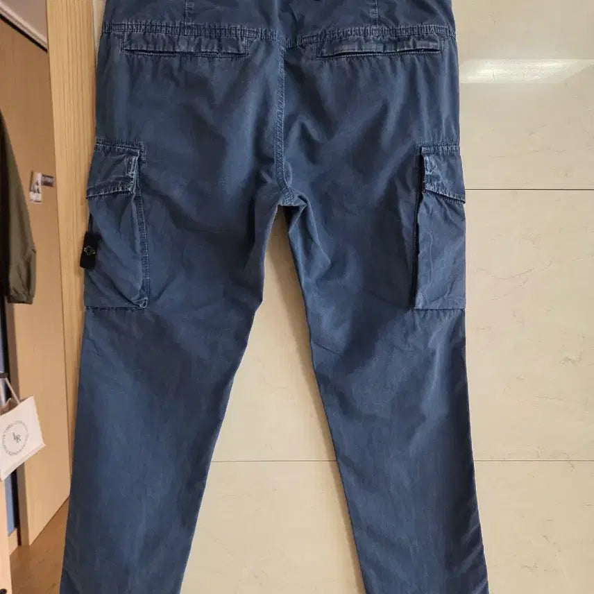 [BUNJANG] Stone Island Blue Cargo Pants / 스톤아일랜드 블루 카고 바지