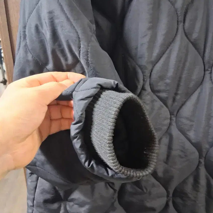 [BUNJANG] PCC Quilted Padded Jumper with Fur Collar (L) / PCC 퀼팅 패딩 점퍼 블랙 퍼 카라(L)