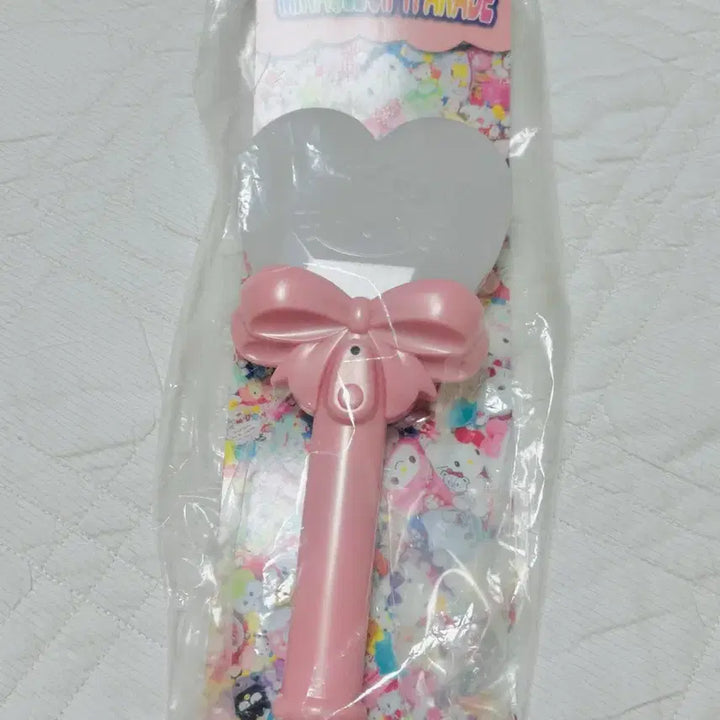 [BUNJANG] Sanrio Puroland Miracle Light Kitty Lightstick (Classic Kitty) - Sealed / 산리오 퓨로랜드 응원봉 미라클 라이트 키티 응원봉 고전키티 / 미개봉