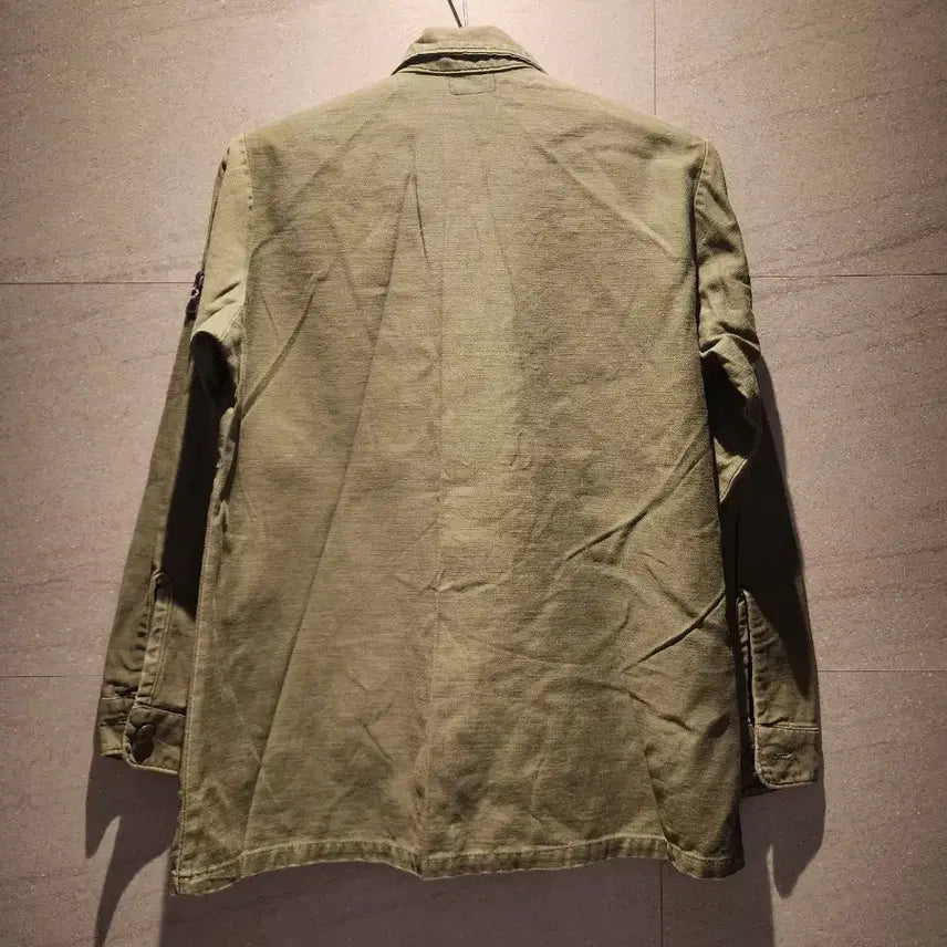 [BUNJANG] 1960s Vietnam War OG-107 USAF Utility Shirt - Size M / 60&