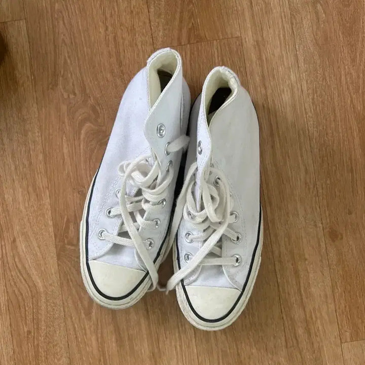 [BUNJANG] Converse White 240 Sneakers / 컨버스 화이트 240