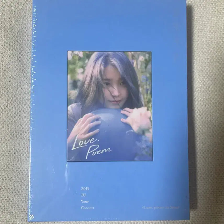 [BUNJANG] IU Love Poem Concert Blu-ray (Sealed) / 아이유 Love Poem 콘서트 블루레이 (미개봉)