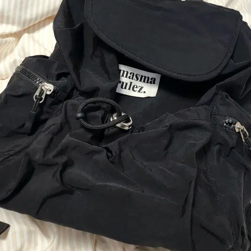 [BUNJANG] Masmarules Mini Flap Backpack / 마스마룰즈 미니 플랩 백팩