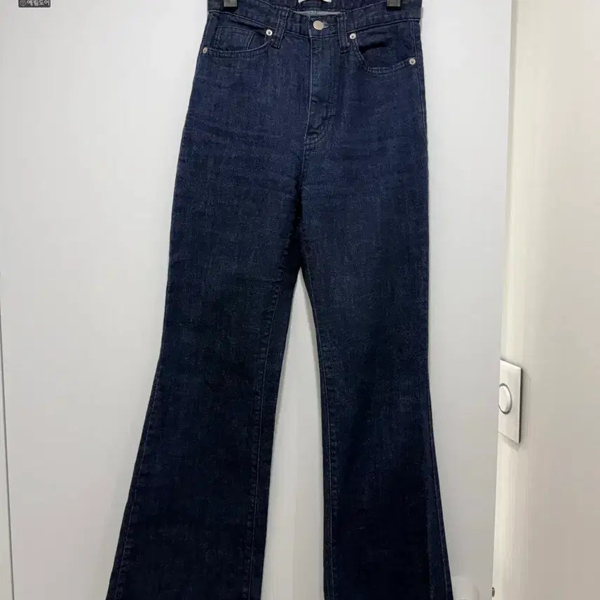 [BUNJANG] Unbranded Bootcut Denim Jeans / 부츠컷 데님 M
