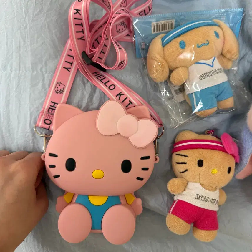 [BUNJANG] Hello Kitty Plush Keychain &amp; Bag / 키티 인형 키링, 키티 가방 새것, 개별