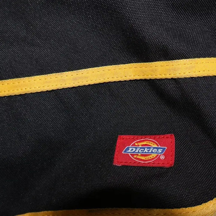 [BUNJANG] Dickies Black Crossbody Bag / 디키즈 검정 크로스백