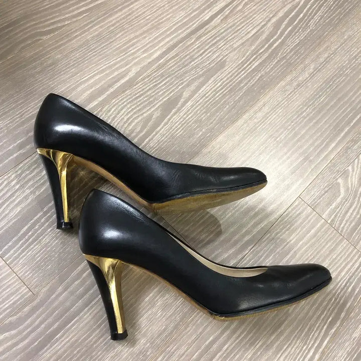 [BUNJANG] Jimmy Choo Black Heels 35 1/2 Pumps / 지미추 블랙 힐 35 1/2 (225)