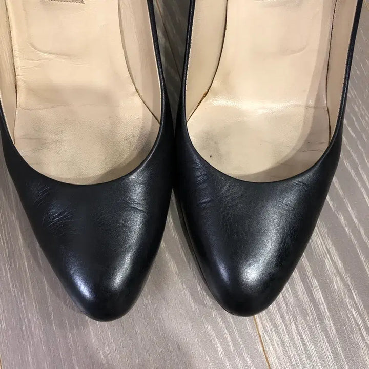 [BUNJANG] Jimmy Choo Black Heels 35 1/2 Pumps / 지미추 블랙 힐 35 1/2 (225)