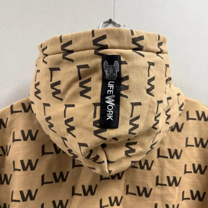 [SOLD OUT] 남성 95 M / 라이프워크 id그램 후드티 + 조거팬츠 세트