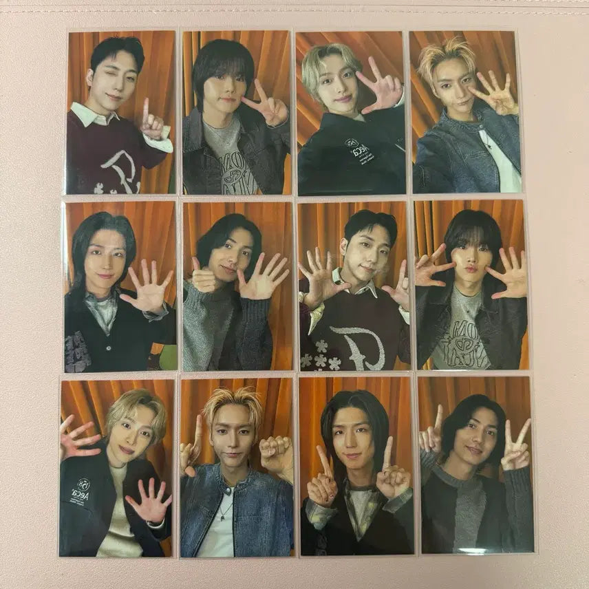 [BUNJANG] Xdinary Heroes Villains Booth Calendar Photocard Bundle Set / 엑디즈 팬미팅 빌런즈부스 팬클럽 달력 포카 12장 일괄