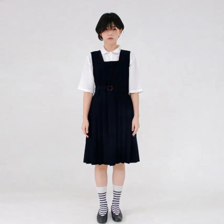 [BUNJANG] Midoributter Accordion Pleats Dress [Navy] S / [택포] 미도리버터 아코디언 플리츠 원피스 S