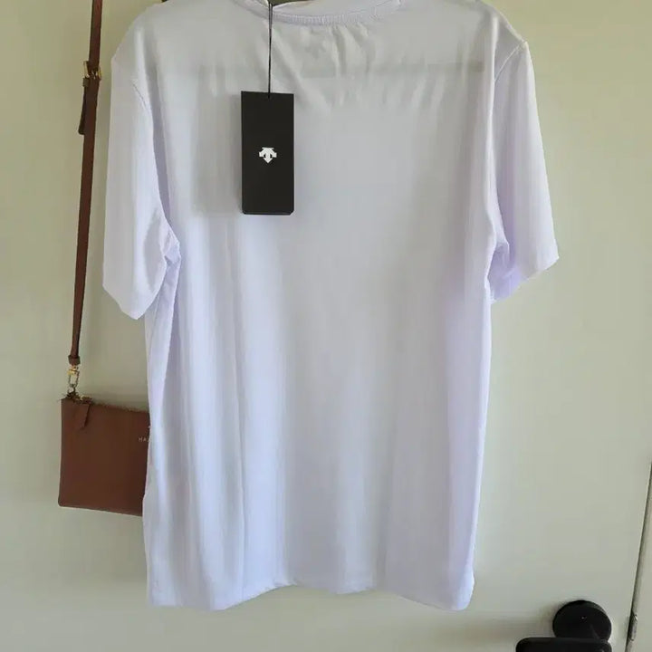 [BUNJANG] Bose Descente White Functional T-shirt / 보세데상트 화이트 기능성 티셔츠