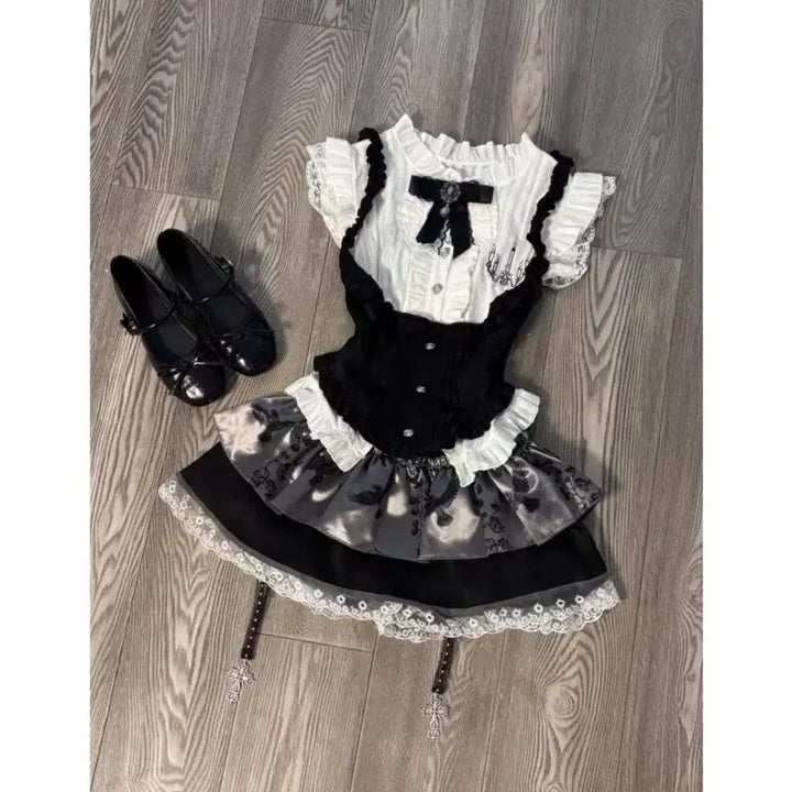 [BUNJANG] Jirai Kei Lace Blouse, Vest, and Skirt Set / 지뢰계 레이스 블라우스+조끼+스커트 세트(예약판매)