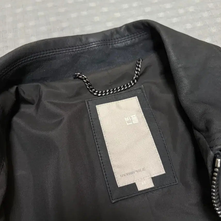 [SOLD OUT] 빈폴 신형 누벅 레더 트러커 95-98사이즈