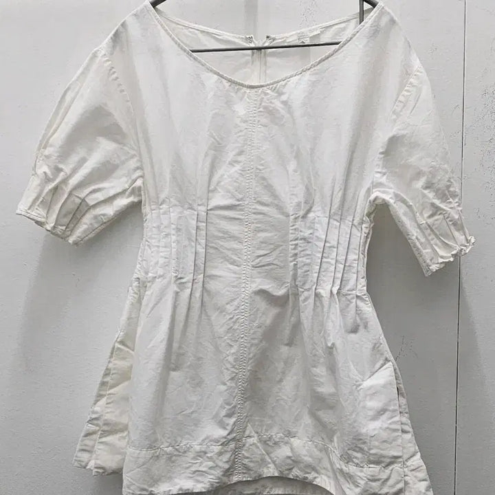 [BUNJANG] COS Gathered Scoop Neck Blouse / COS(코스) 개더드 스쿱 넥 블라우스