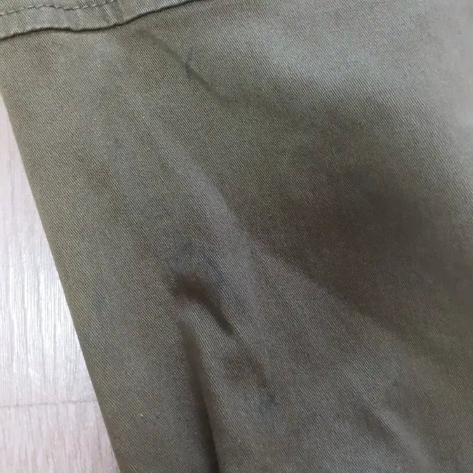 [BUNJANG] Zara Khaki Cargo Pants 34 / 자라 Zara 카키 카고 팬츠 34