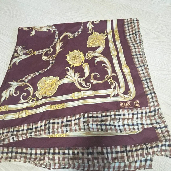 [BUNJANG] Daks Silk Check Pattern Scarf / 닥스 실크 100%스카프 체크 패턴 장식
