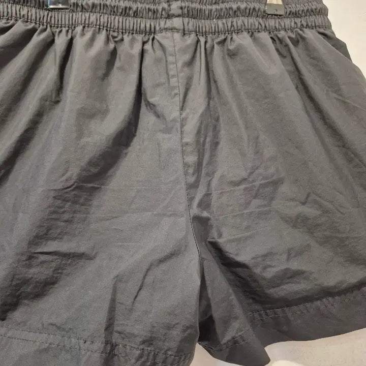 [BUNJANG] Nike Swoosh Black Shorts / 나이키 스우시 블랙 반바지