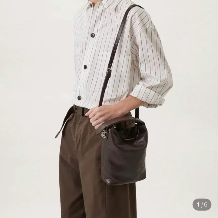 [BUNJANG] Lemaire Case Bag Vegetable Tanned Leather Dark Chocolate / 르메르 케이스백 베지탈탠드 레더 다크초콜릿
