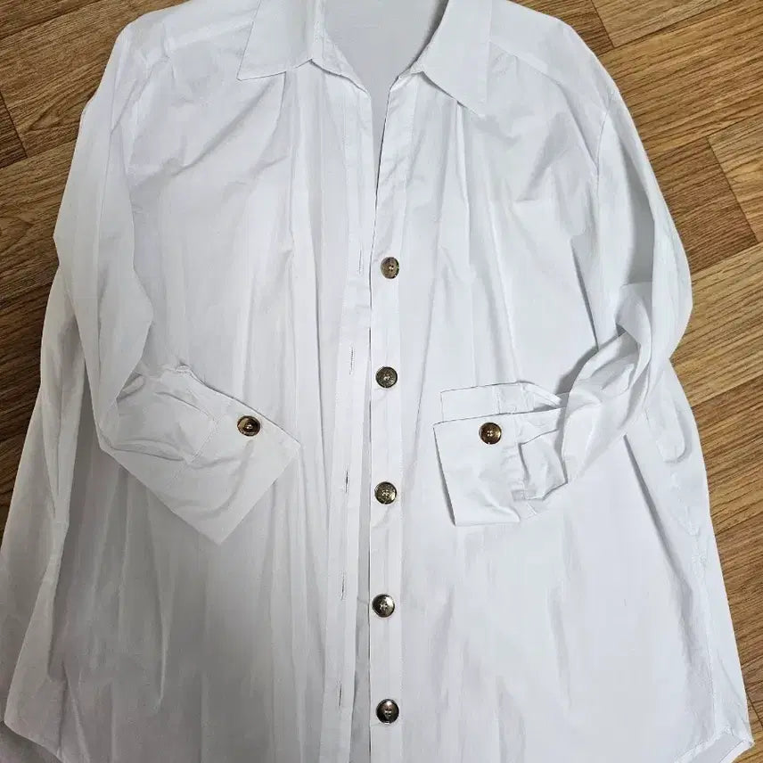 [BUNJANG] ZARA Gold Button White Shirt / 자라 금장 단추 화이트 셔츠