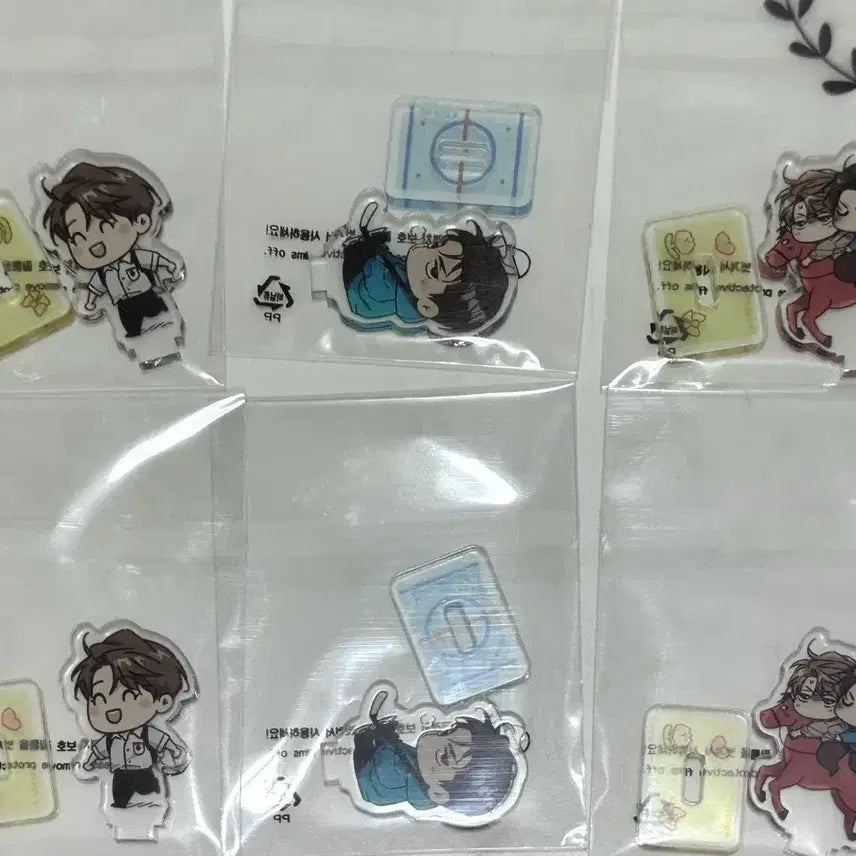 [BUNJANG] Rebom Haebing Gokseon Mini Acrylic Stand / 레봄 해빙곡선 미니 아크릴 스텐트