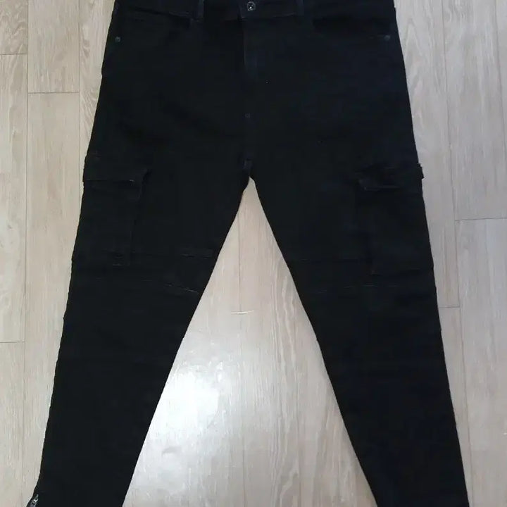 [BUNJANG] Zara Skinny Biker Black Jeans - Size 36 / 자라 Zara 스키니 바이커 블랙진 36 스판