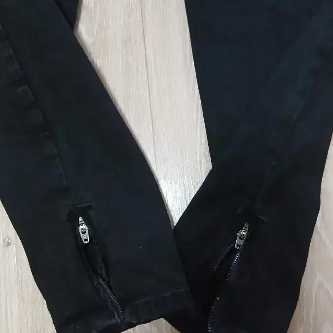 [BUNJANG] Zara Skinny Biker Black Jeans - Size 36 / 자라 Zara 스키니 바이커 블랙진 36 스판