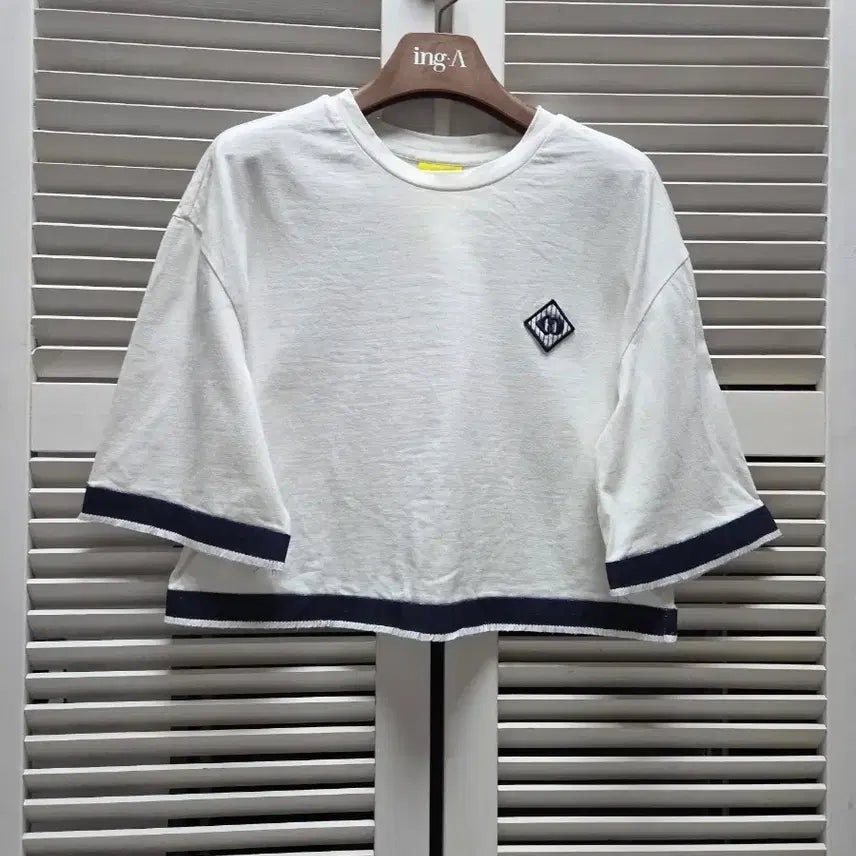 [SOLD OUT] 럭키슈에뜨  반팔 크롭 티셔츠