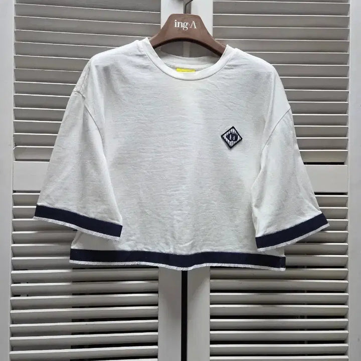 [SOLD OUT] 럭키슈에뜨  반팔 크롭 티셔츠