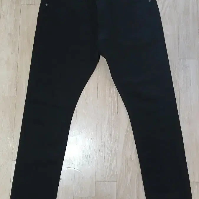 [SOLD OUT] 리바이스 501s 블랙 데님 36 스키니핏