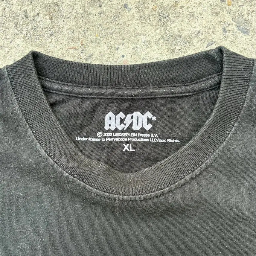 [BUNJANG] AC/DC Vintage Print Black T-Shirt (XL) / (XL) AC/DC 프린팅 블랙 반팔 티셔츠