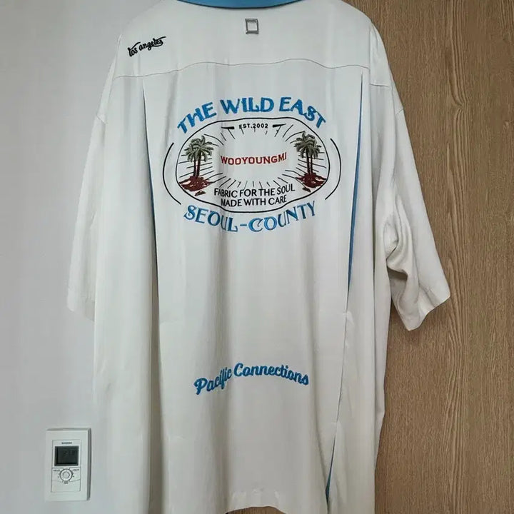 [SOLD OUT] 25ss 우영미 그래픽 사틴 셔츠 아이보리  50사이즈