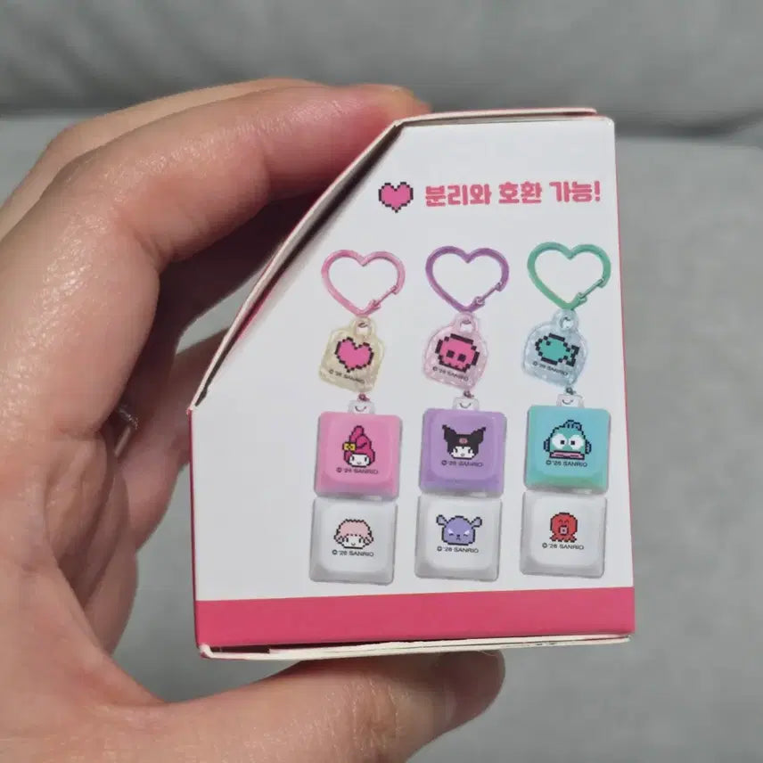 [SOLD OUT] 산리오 LED 키캡 키링(헬로키티/마이멜로디/시나모롤/포차코)